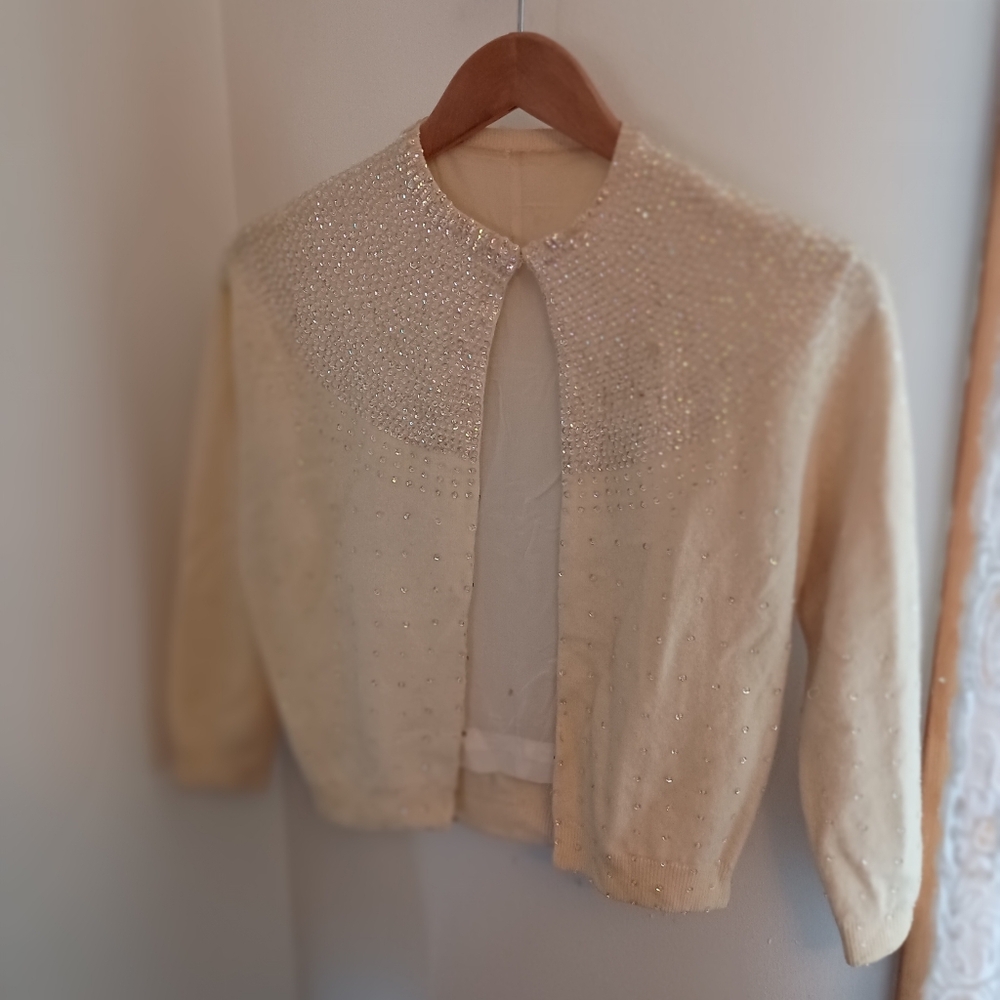 Vintage 1950s Elegant Cream Beaded Cashmere Pinup Cardigan Sweater Xs Sequins